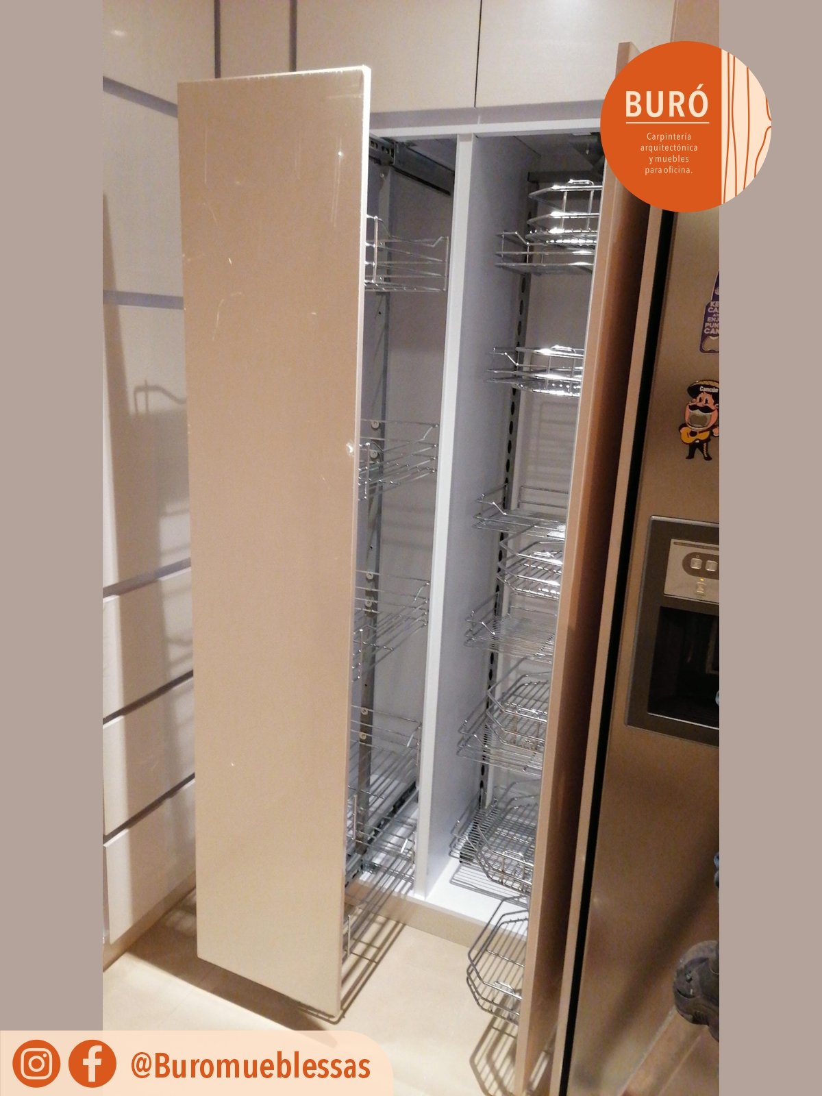 Herraje extraible puerta habatible acero 0.2.jpg